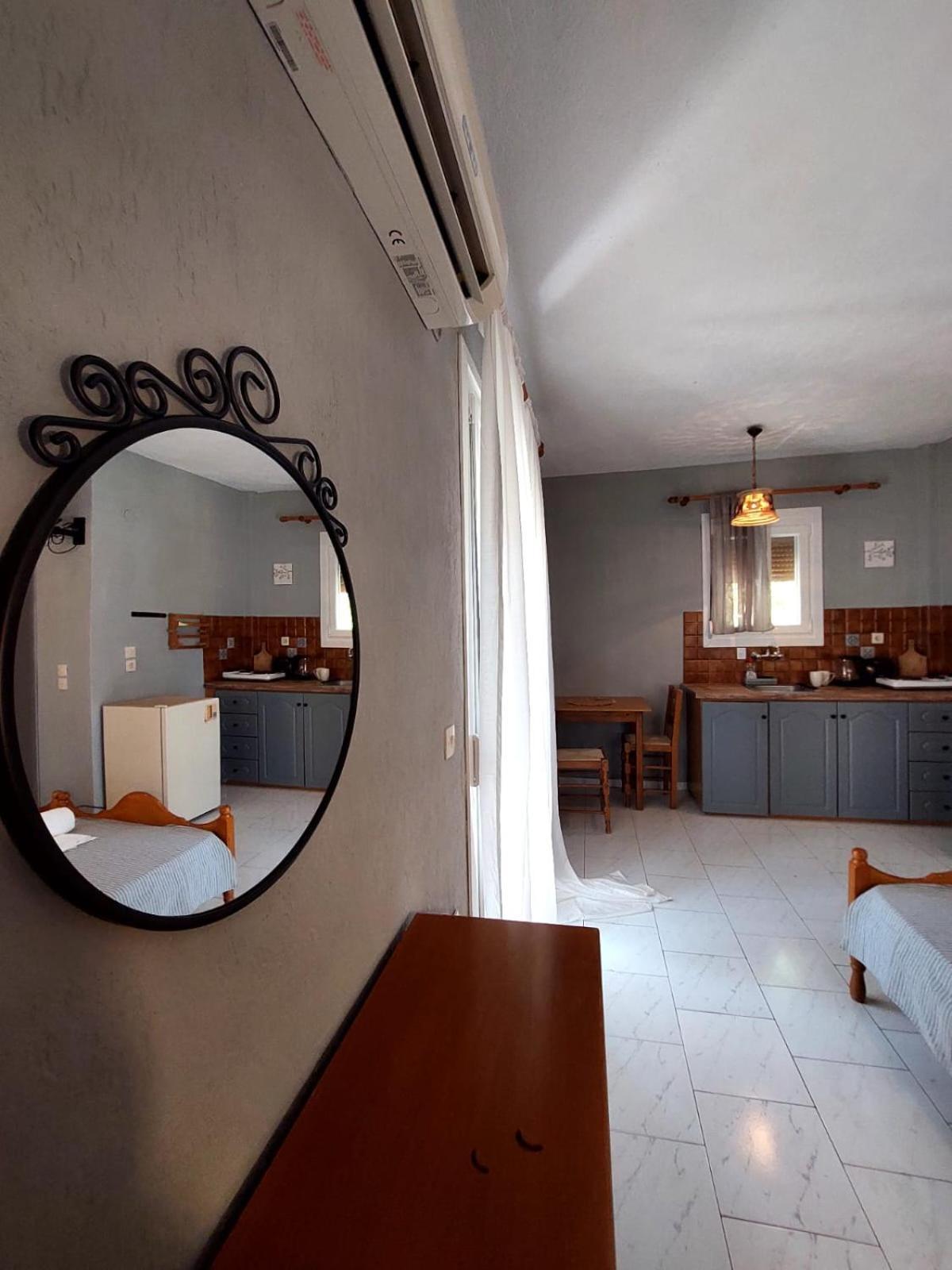 Georgia Apartments Stafylos Zewnętrze zdjęcie