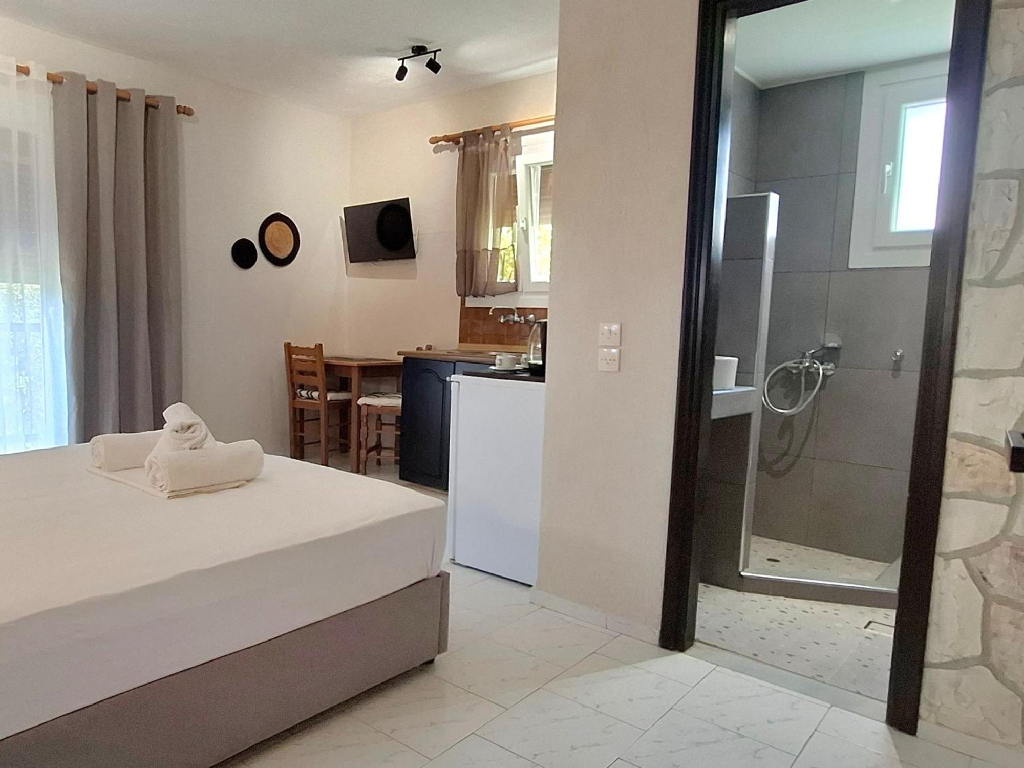 Georgia Apartments Stafylos Pokój zdjęcie